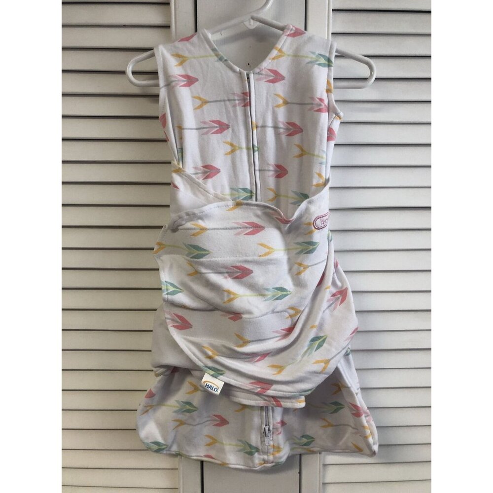 Halo 0-3M Newborn Adjustable Swaddle SleepSack Pink Arrows